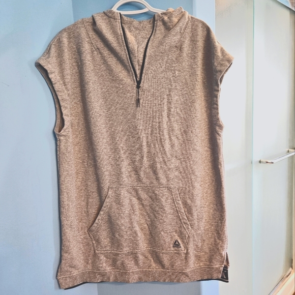 Reebok hoddie vest - Picture 3 of 4